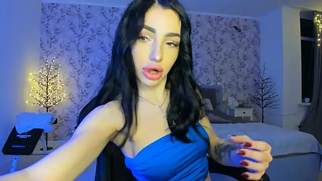 NancyLovee  online show from 12/17/25, 02:45