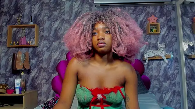 EMMAPARISS online show from 03/24/26, 12:43