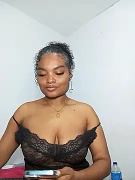 gianna smith online show from 04/10/26, 04:50