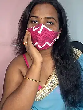 Snapshot of anitha906 chatting on 11/14/25, 04:49 anitha906 online show from 11/14/25, 04:49