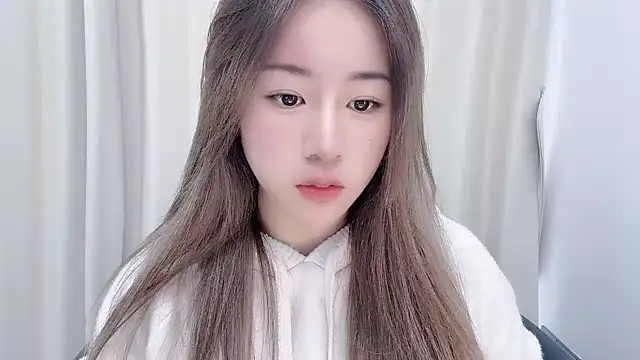 Snapshot of chloe-01 chatting on 01/26/25, 03:17 chloe-01 online show from 01/26/25, 03:17