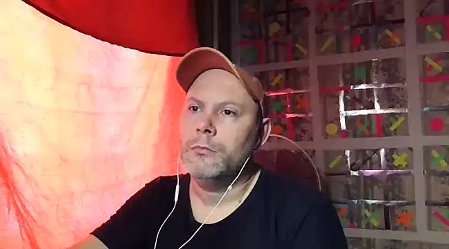 Snapshot of AgnichBan chatting on 01/08/25, 04:23 AgnichBan online show from 01/08/25, 04:23