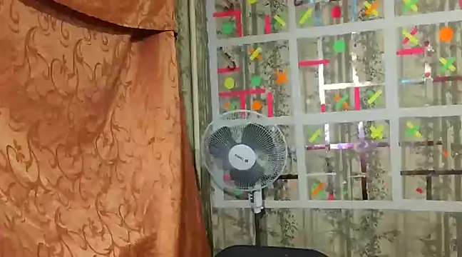 Snapshot of AgnichBan chatting on 01/22/25, 06:52 AgnichBan online show from 01/22/25, 06:52