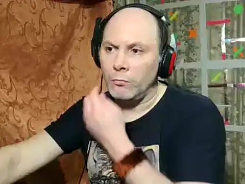 Snapshot of AgnichBan chatting on 01/27/25, 11:32 AgnichBan online show from 01/27/25, 11:32