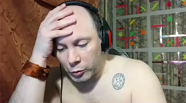 Snapshot of AgnichBan chatting on 01/28/25, 07:32 AgnichBan online show from 01/28/25, 07:32