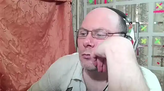 Snapshot of AgnichBan chatting on 03/19/25, 08:22 AgnichBan online show from 03/19/25, 08:22