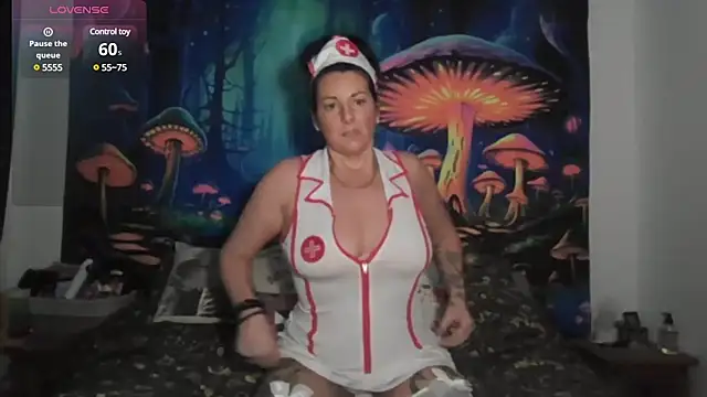 tattoomilf86 online show from 12/04/24, 02:48