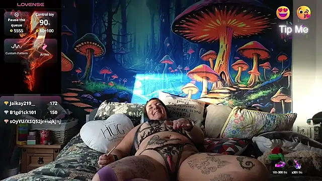 tattoomilf86 online show from 03/16/25, 05:17