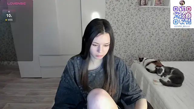 young belle  online show from 10/07/25, 11:07