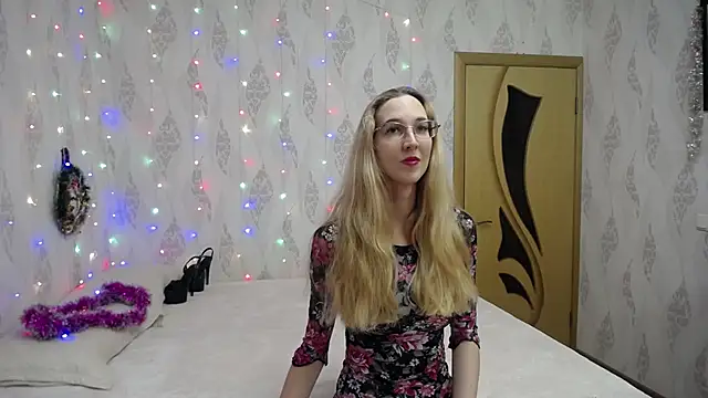 Snapshot of KlaryBrait chatting on 01/09/26, 11:02 KlaryBrait online show from 01/09/26, 11:02