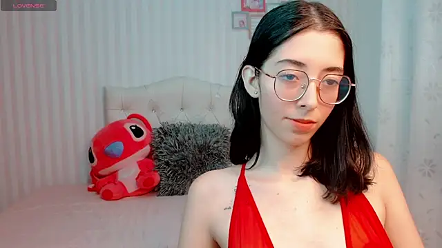 brooklove doll online show from 01/17/25, 09:39