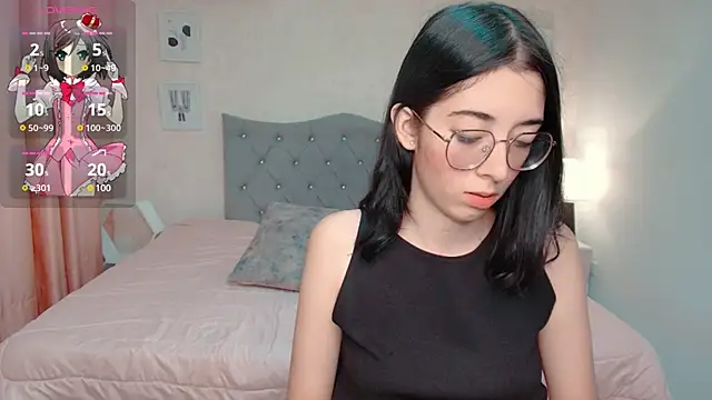 brooklove doll online show from 02/04/25, 07:33