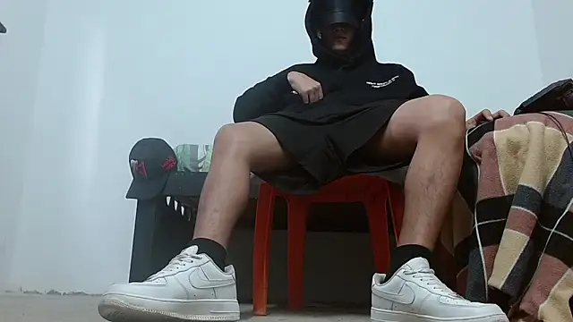 Macho Dom online show from 04/06/26, 10:44