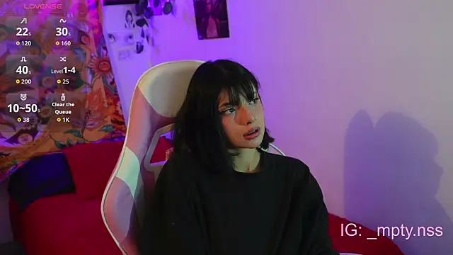 HiScarlett online show from 11/11/25, 09:42