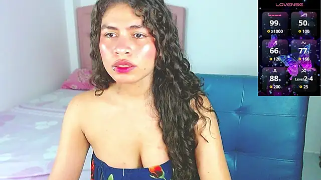 Snapshot of Cynthia_hazel chatting on 11/07/25, 05:07 Cynthia hazel online show from 11/07/25, 05:07