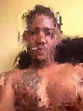 Snapshot of lionheart05 chatting on 12/03/24, 09:44 lionheart05 online show from 12/03/24, 09:44