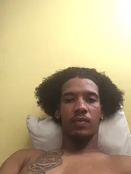 Snapshot of lionheart05 chatting on 01/08/25, 11:10 lionheart05 online show from 01/08/25, 11:10