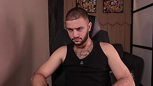 MaximusDick1  online show from 02/18/26, 12:12