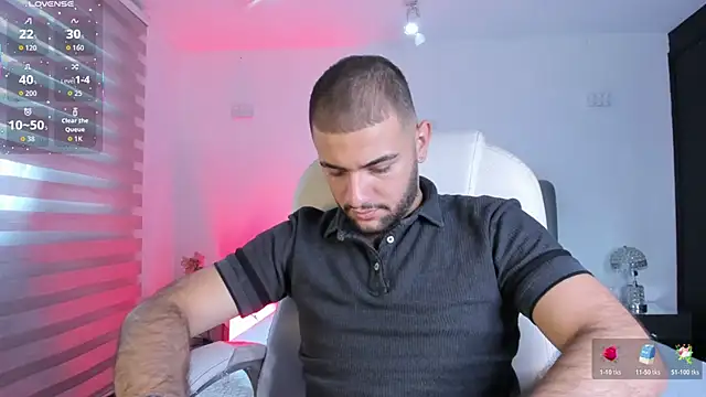 MaximusDick1  online show from 02/25/26, 12:15