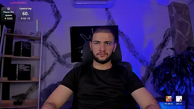 MaximusDick1  online show from 03/17/26, 11:57