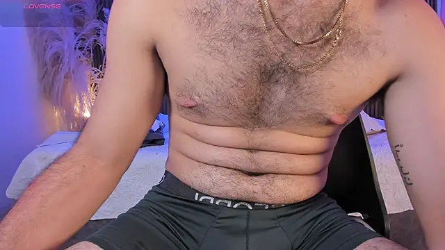 MaximusDick1  online show from 05/11/26, 04:04