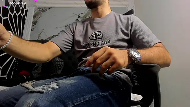 Snapshot of MaximusDick1_ chatting on 06/24/26, 12:48 MaximusDick1 online show from 06/24/26, 12:48