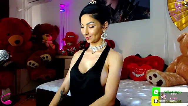 Snapshot of EvelynAisha chatting on 03/21/25, 03:13 EvelynAisha online show from 03/21/25, 03:13