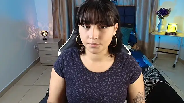 Pauilina online show from 12/05/24, 01:06