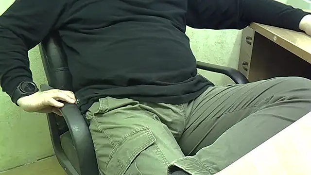 nikdov3 online show from 02/19/26, 04:41