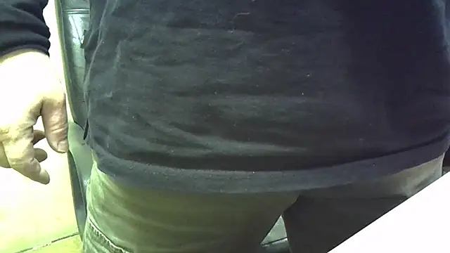 nikdov3 online show from 03/17/26, 04:50