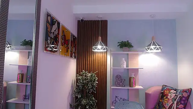 Dalila Sky online show from 04/13/26, 06:02