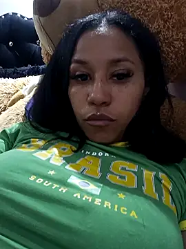 Snapshot of devi_black13_ chatting on 12/28/24, 02:01 devi black13 online show from 12/28/24, 02:01