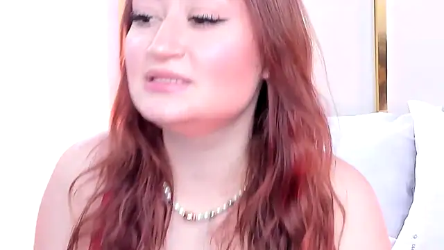 SalommeFlores online show from 10/06/25, 07:33