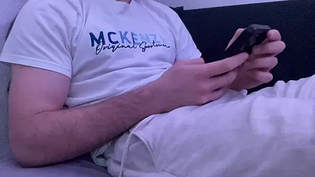 leonicecock0 online show from 12/06/24, 11:25