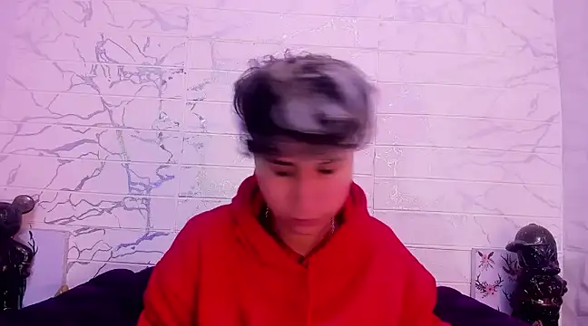 Im Milan Rs online show from 03/23/25, 06:58