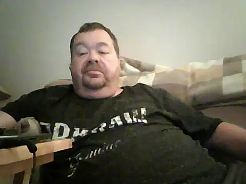 Snapshot of hitman_35 chatting on 10/01/25, 05:13 hitman 35 online show from 10/01/25, 05:13