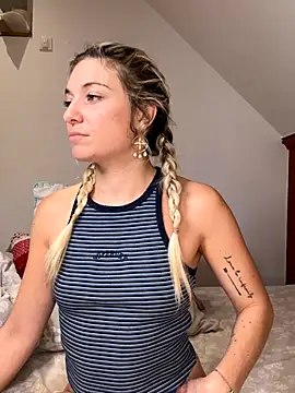 carlaaa online show from 10/08/25, 08:39