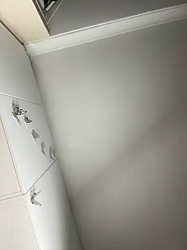 Snapshot of EllyChantal_11 chatting on 01/02/25, 08:46 EllyChantal 11 online show from 01/02/25, 08:46