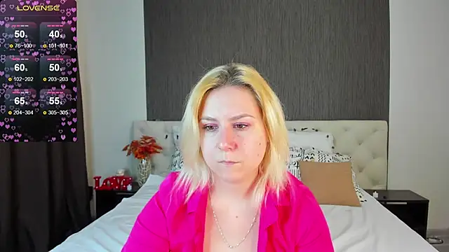 Snapshot of Jane_Broks chatting on 12/10/24, 12:50 Jane Broks online show from 12/10/24, 12:50
