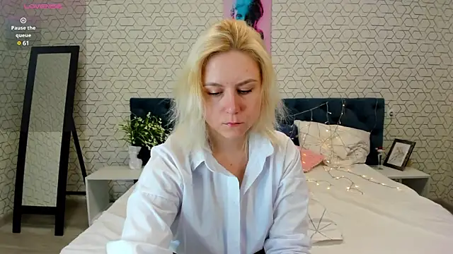 Snapshot of Jane_Broks chatting on 03/03/25, 12:26 Jane Broks online show from 03/03/25, 12:26