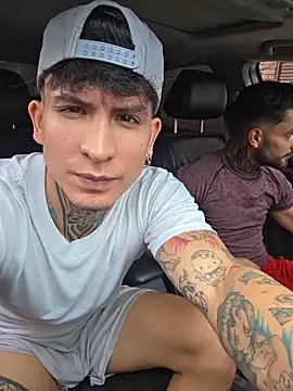 christangel 96  online show from 11/16/25, 06:02