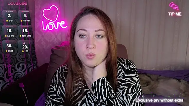 KellyCrystall online show from 11/06/25, 03:18