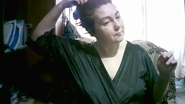 Madame-Butterfly online show from 11/07/25, 03:39