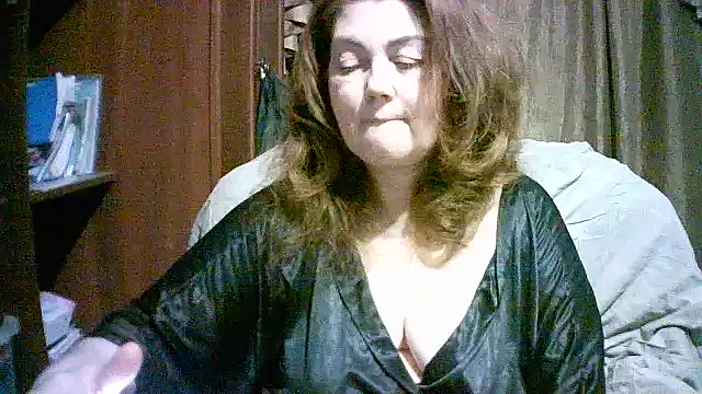 Madame-Butterfly online show from 11/21/25, 11:25