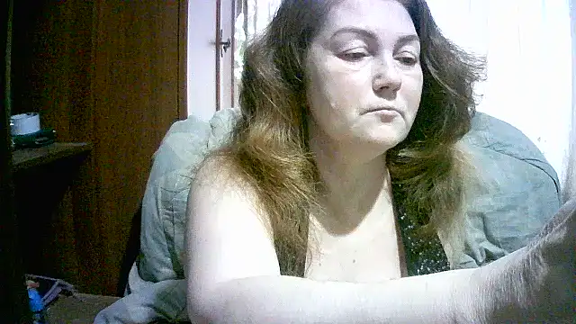 Madame-Butterfly online show from 12/01/25, 09:36