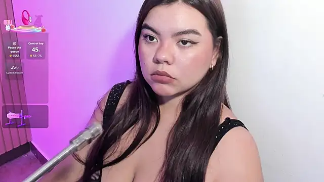klhoe boobs online show from 07/10/26, 07:49
