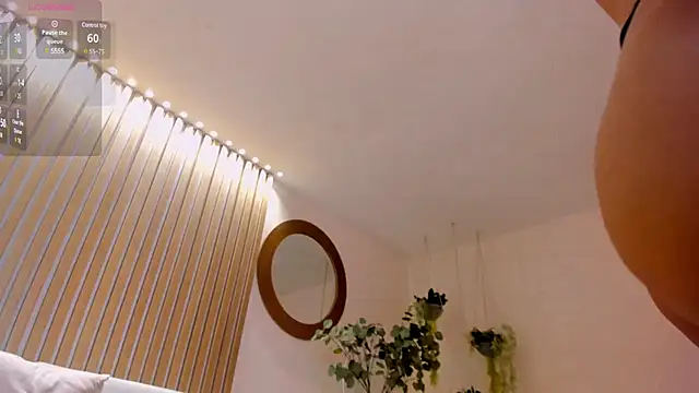 ValeriaRoldanX online show from 03/22/25, 06:43