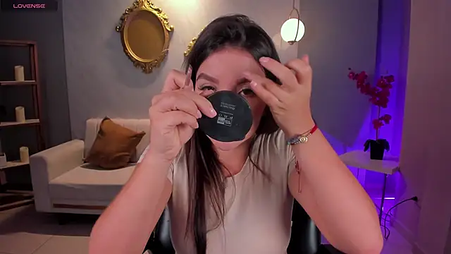 ValeriaRoldanX online show from 02/05/26, 11:48