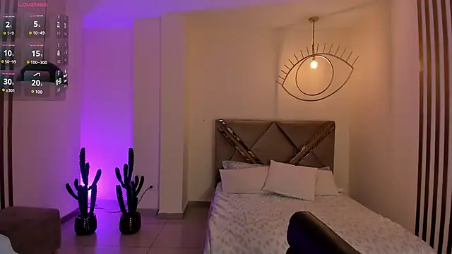 ValeriaRoldanX online show from 02/08/26, 11:35