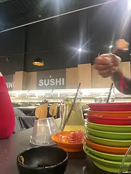 MacTroy online show from 03/17/26, 04:43